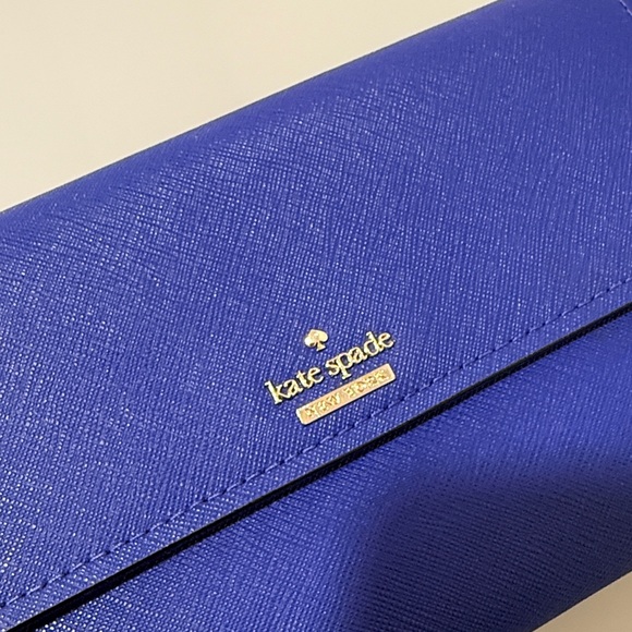 Kate Spade Billfold Wallet/Purse/Clutch Dodger Blue - Picture 2 of 9